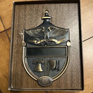 Vintage Heritage Door Knocker Plaque Bicentennial Colonial Eagle 1776 - 1976